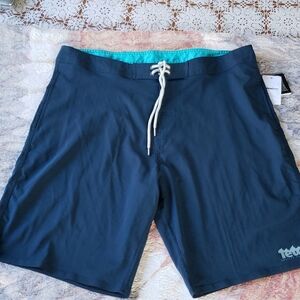 Island daze board nwt mens shorts 38